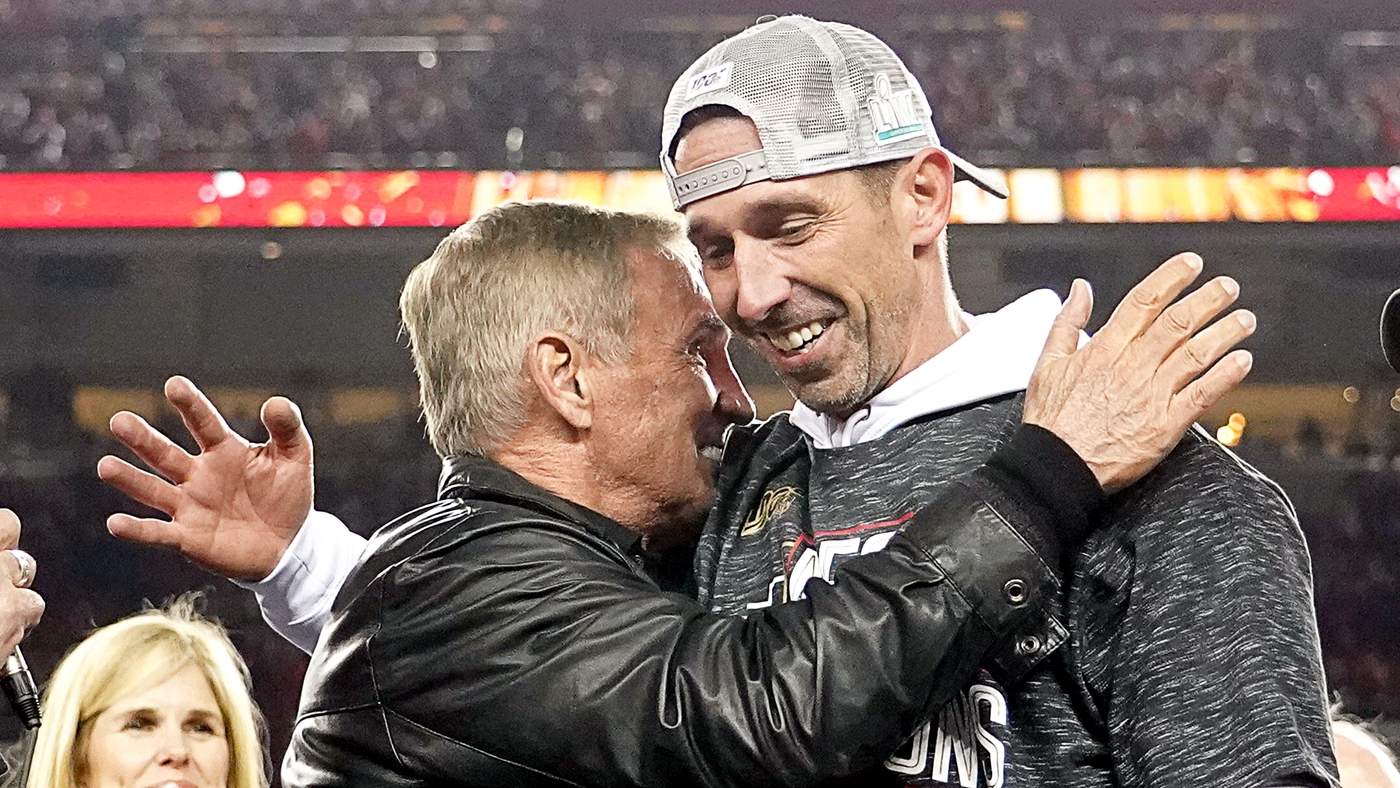 Bleacher Report on X: Kyle Shanahan finally drafts his QB 