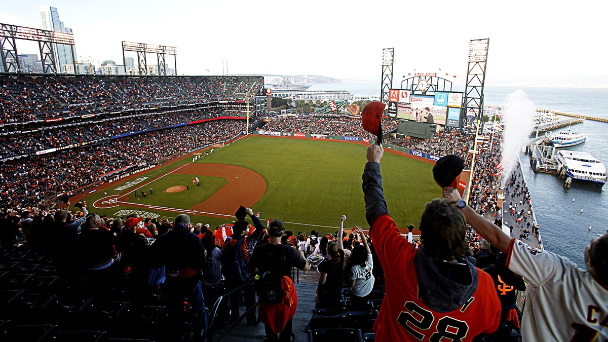 Why would Giants welcome Raiders to Oracle Park?