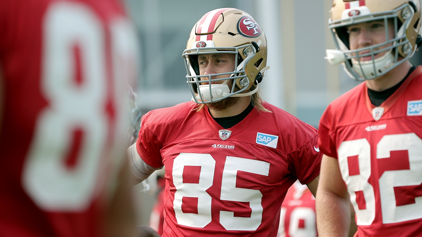 San Francisco 49ers tight end George Kittle, right, and quarterback Jimmy  Garoppolo celebrate a …