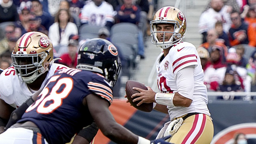 Jimmy Garoppolo leads way as 49ers beat Bears 33-22