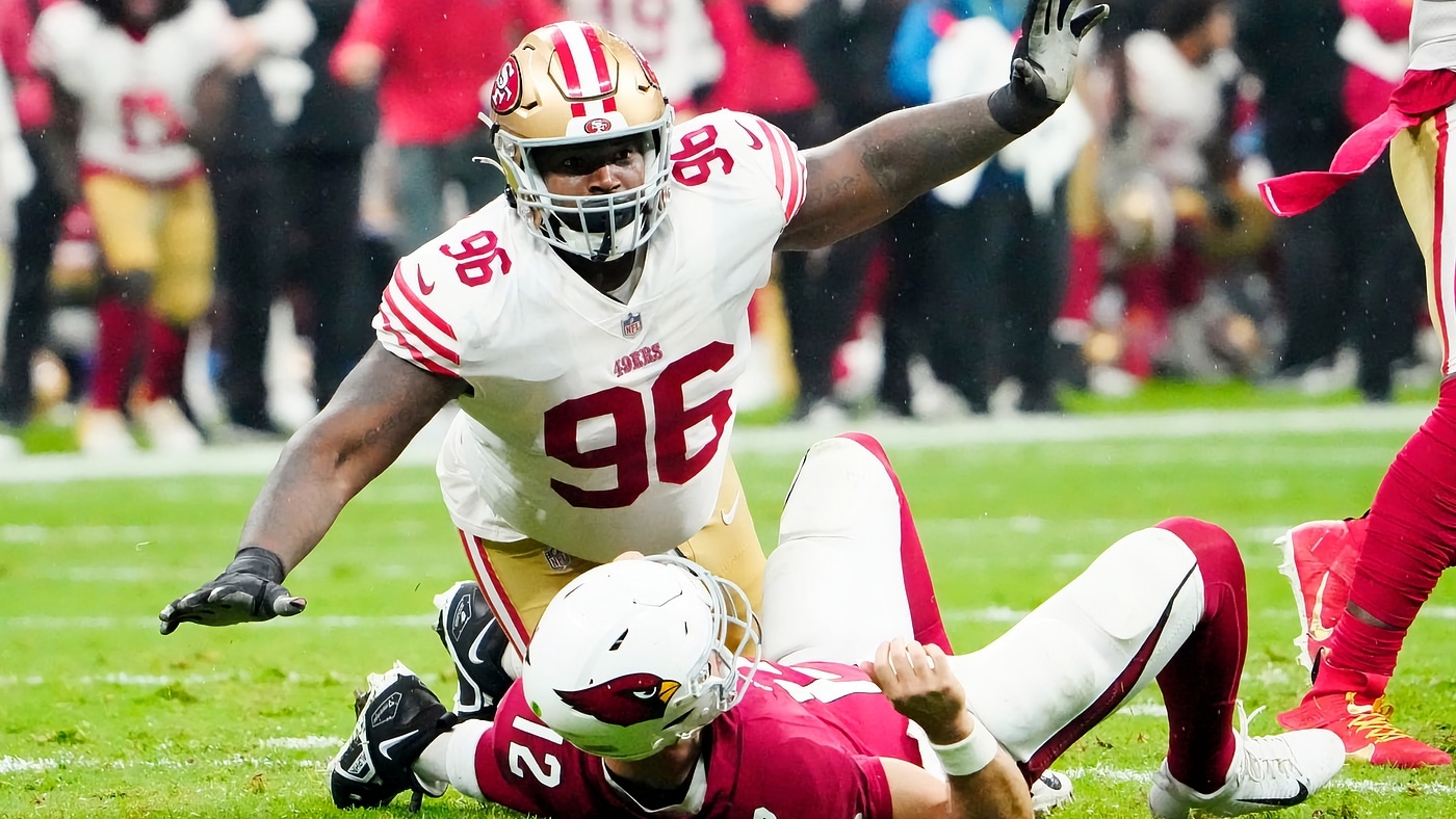 49ers Elevate DL T.Y. McGill To Active Roster 