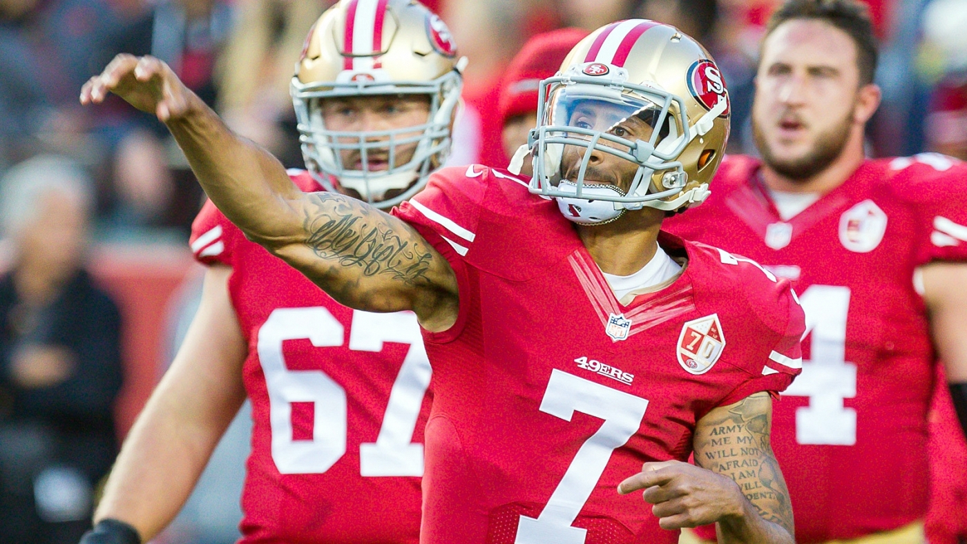 49ers' Colin Kaepernick signs six-year extension through 2020 season