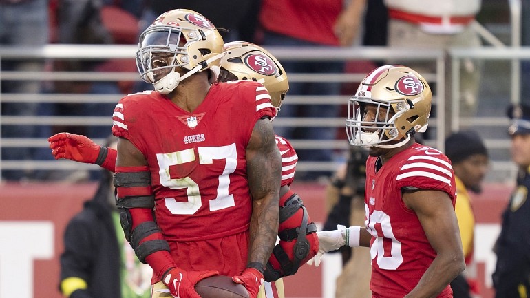 San Francisco 49ers wide receiver Tay Martin (83) runs with the ball during  the NFL football team's training camp in Santa Clara, Calif., Monday, Aug.  1, 2022. (AP Photo/Josie Lepe Stock Photo - Alamy