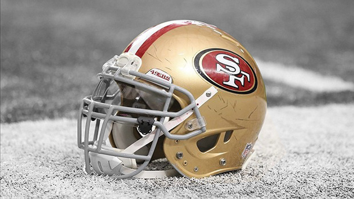 49ers football helmet back San Francisco Riddell Authentic Full Size SpeedFlex Style Authentic Helmet Distinctive and aggressive shell design Includes special order facemask like the players wear San Francisco - HELMET HISTORY