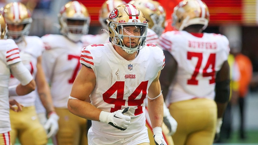 San Francisco 49ers - For the second-consecutive year, fullback ﻿Kyle  Juszczyk﻿ has been selected as a finalist for the 2021 Art Rooney  Sportsmanship Award 