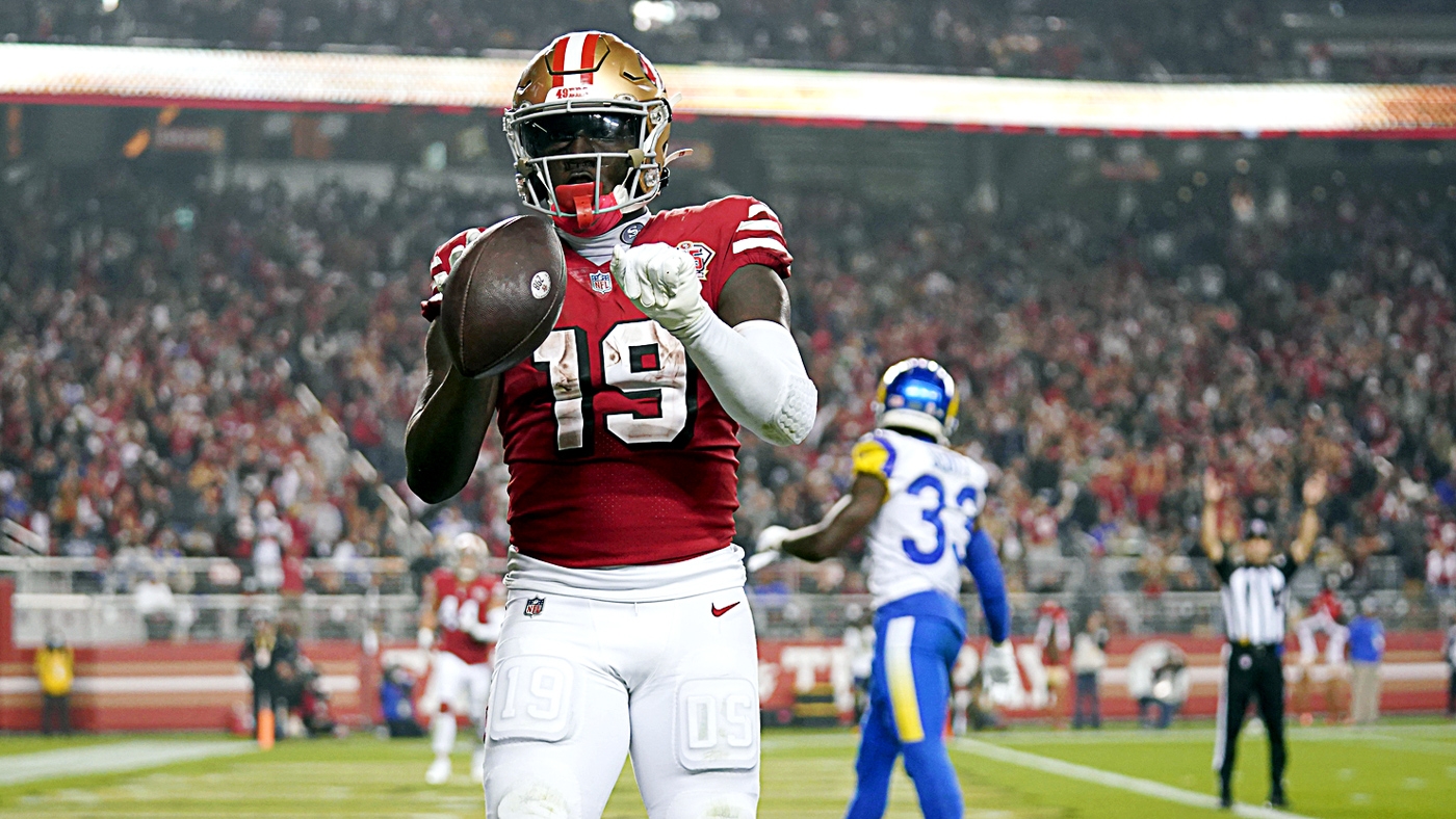 San Francisco 49ers wide receiver Deebo Samuel (19) celebrates