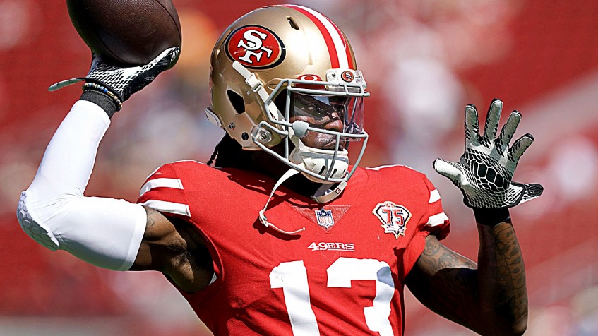 Dre Kirkpatrick of the San Francisco 49ers on the sidelines before News  Photo - Getty Images