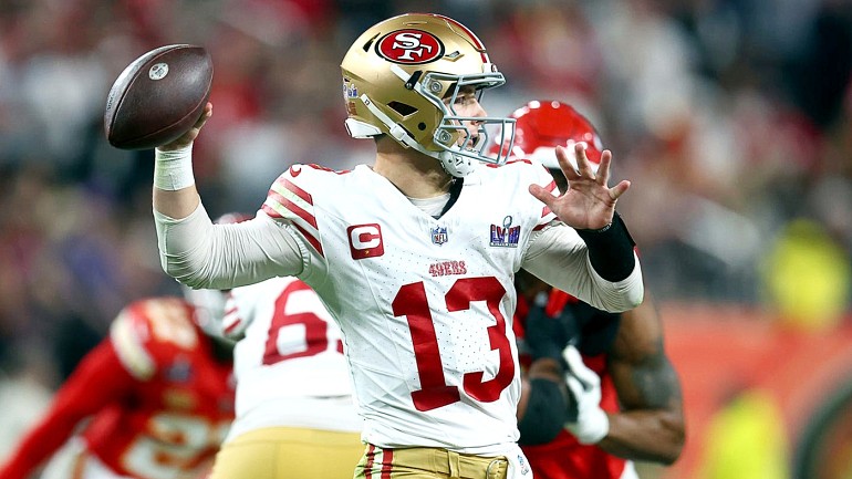 Former NFL exec apologizes for tone of criticism toward 49ers QB