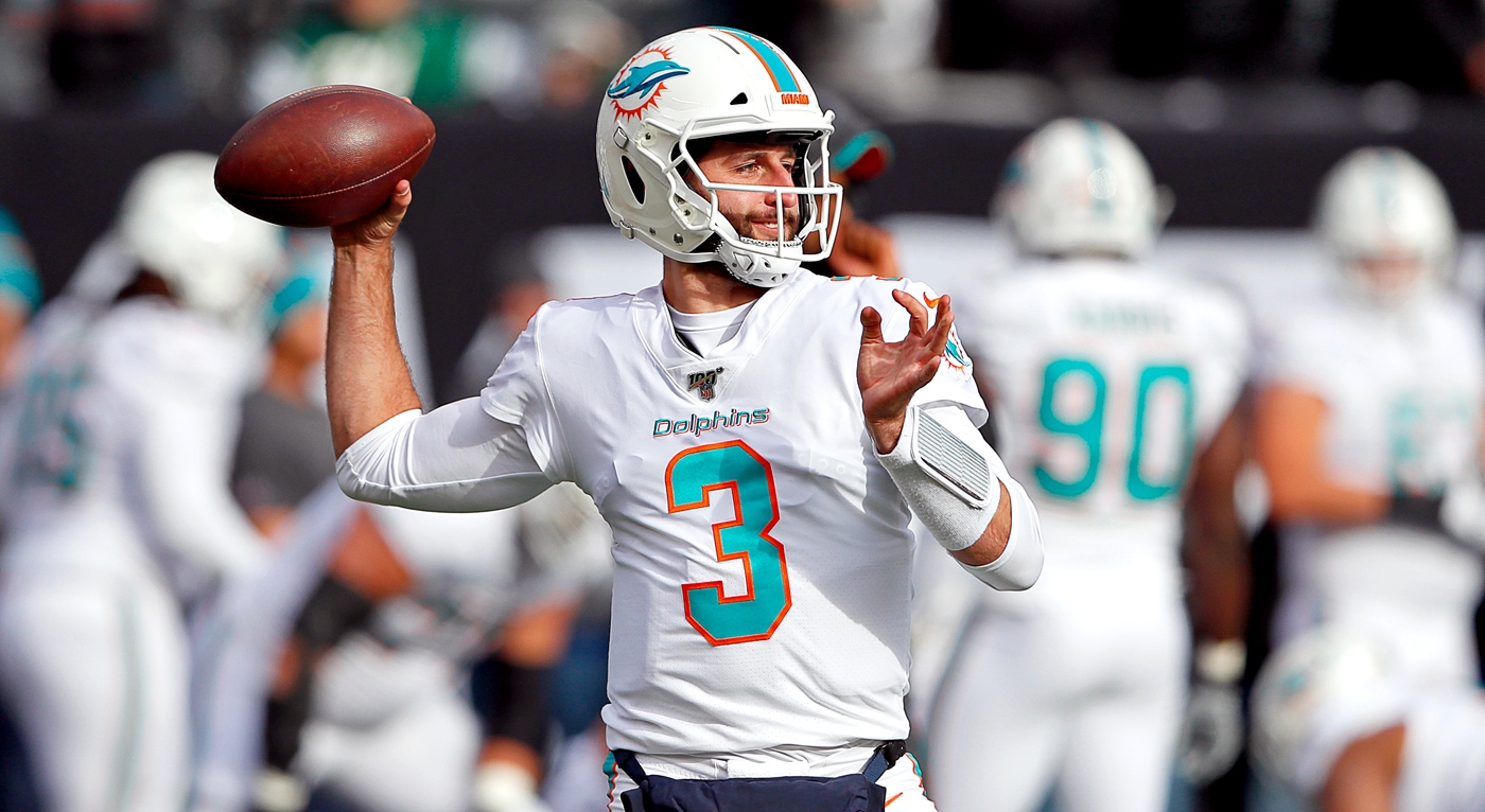 NFL quarterback Josh Rosen signed by Tampa Bay Buccaneers