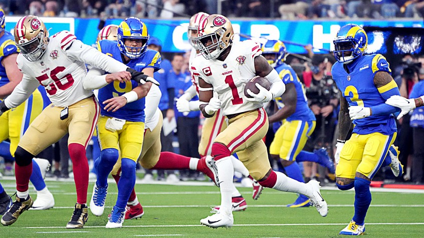 Santa Clara, California, USA. 17th Nov, 2019. San Francisco free safety  Jimmie Ward (20) celebrate a big win 49ers fans after the NFL Football game  between the Arizona Cardinals and the San