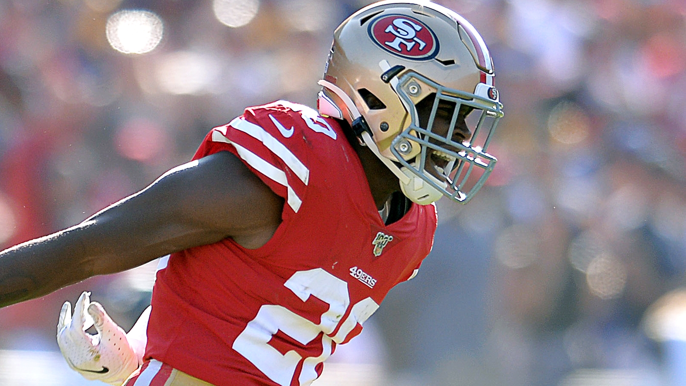 Why the 49ers should not replace Tarvarius Moore with Jimmie Ward