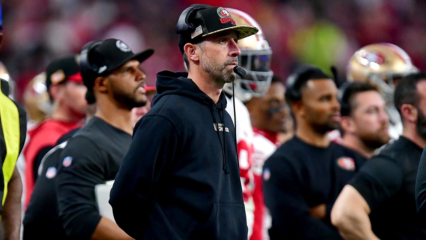 49ers ball boy gets some critiques from head coach Kyle Shanahan