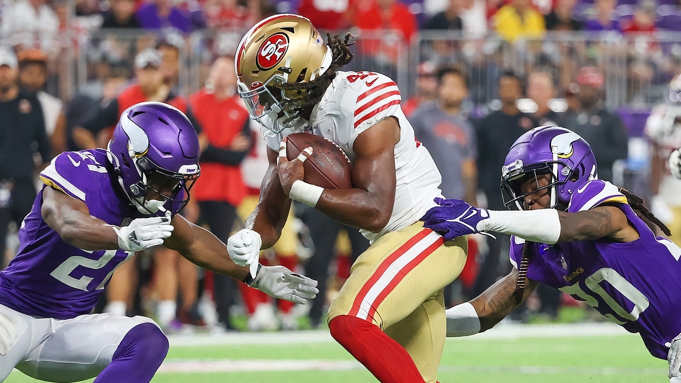 Fantasy Football: What to Expect From Jeff Wilson Without Elijah Mitchell