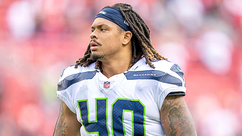 Seattle Seahawks defensive end Darryl Johnson (40) defends against the San  Francisco 49ers during an NFL football game, Sunday, Sept. 18, 2022 in  Santa Clara, Calif. (AP Photo/Lachlan Cunningham Stock Photo - Alamy