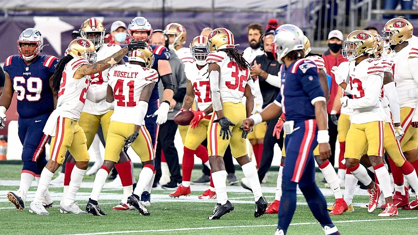 Cincinnati, OH, USA. 15th Sep, 2019. San Francisco 49ers free safety D.J.  Reed (32) leads defense onto the field during NFL football game action  between the San Francisco 49ers and the Cincinnati