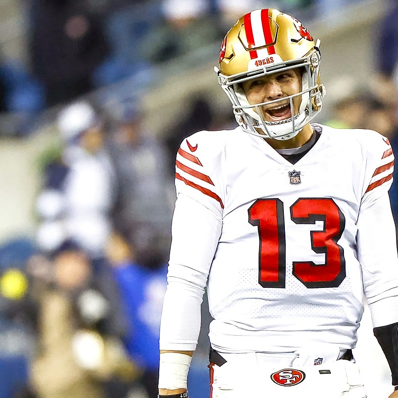 What colors are the 49ers jerseys hotsell