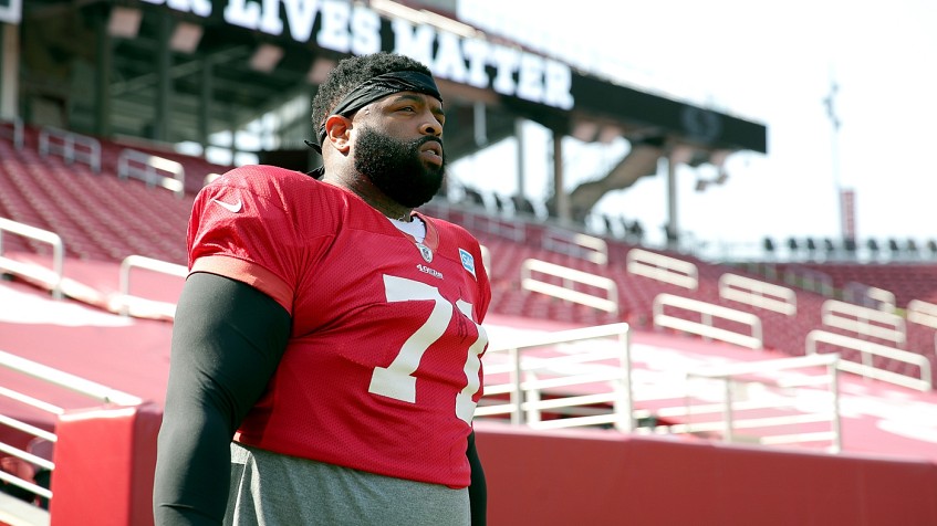 Video: 49ers' Trent Williams pancake blocks Cardinals' Hicks