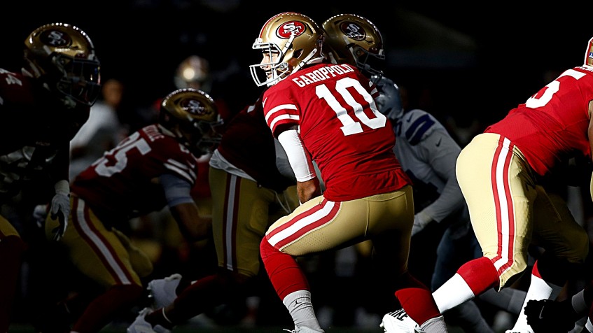 49ers FS Ronnie Lott, looks over the S.D. Charger offensive setup. News  Photo - Getty Images