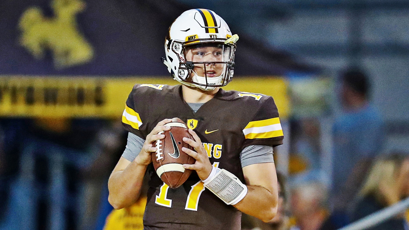 Wyoming's Josh Allen Aims To Go From Junior College To No. 1 In Draft