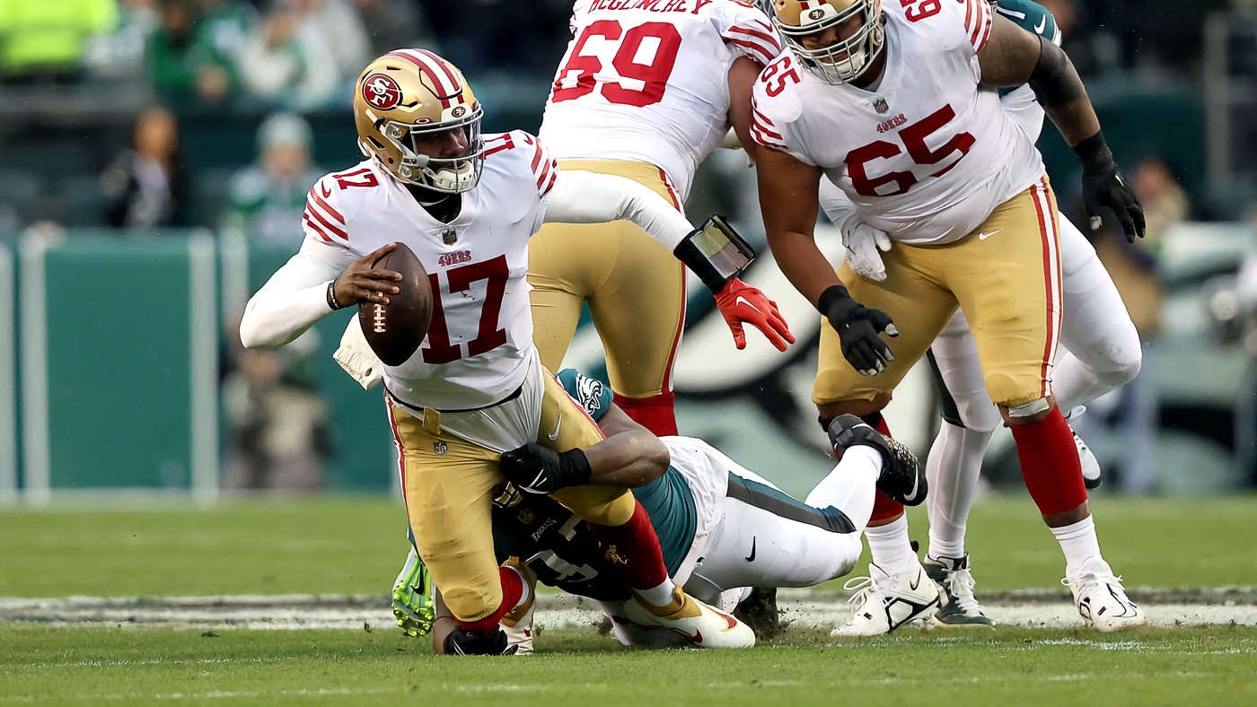 49ers-Eagles fight video: Trent Williams throws K'Von Wallace like