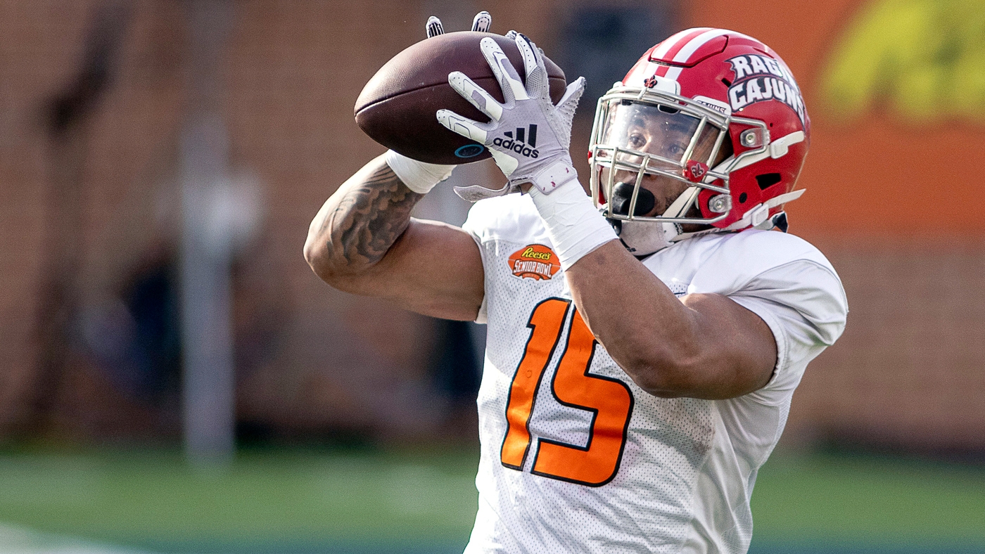 Getting to Know 49ers RB Elijah Mitchell 