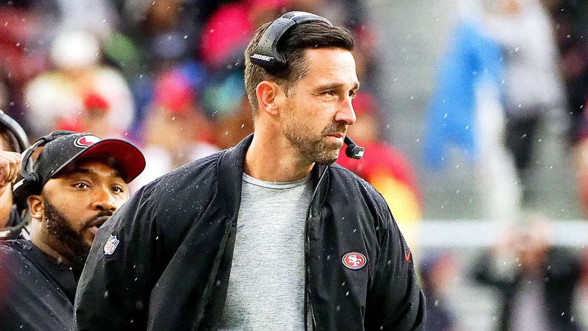 49ers' Kyle Shanahan jokes about running out of hat options for games