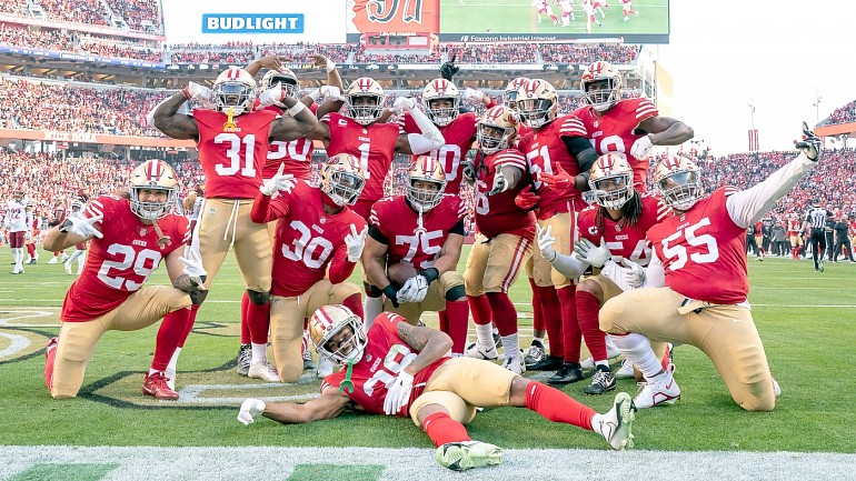 Gallery: Rams-49ers Christmas Eve game