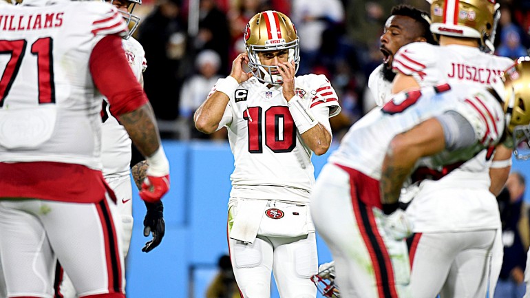 49ers' Jimmy Garoppolo has sprained thumb, status in question