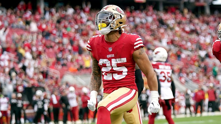 49ers Players Hit the Practice Field in Preparation for 'Sunday Night  Football'