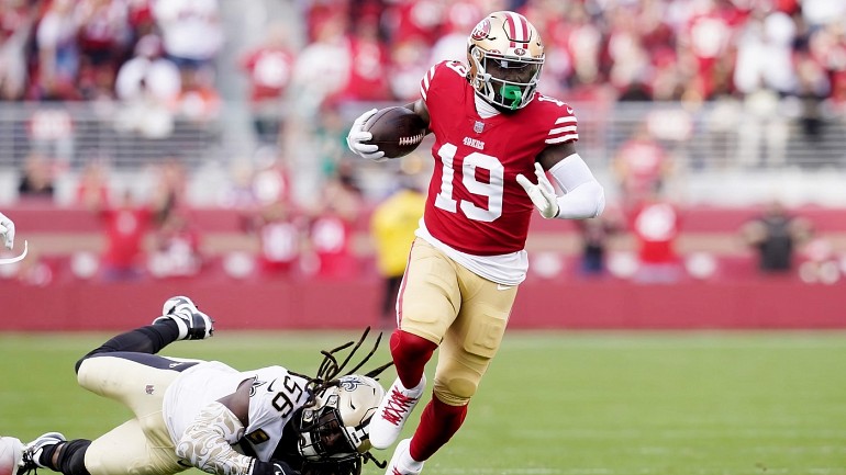 49ers lose star WR Deebo Samuel to left ankle injury