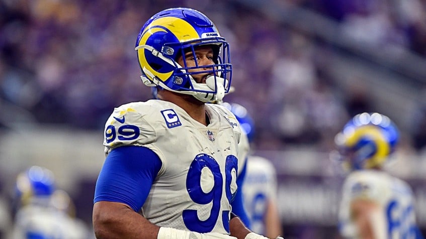 Rams' Aaron Donald is always ready for a 'dogfight' vs. 49ers