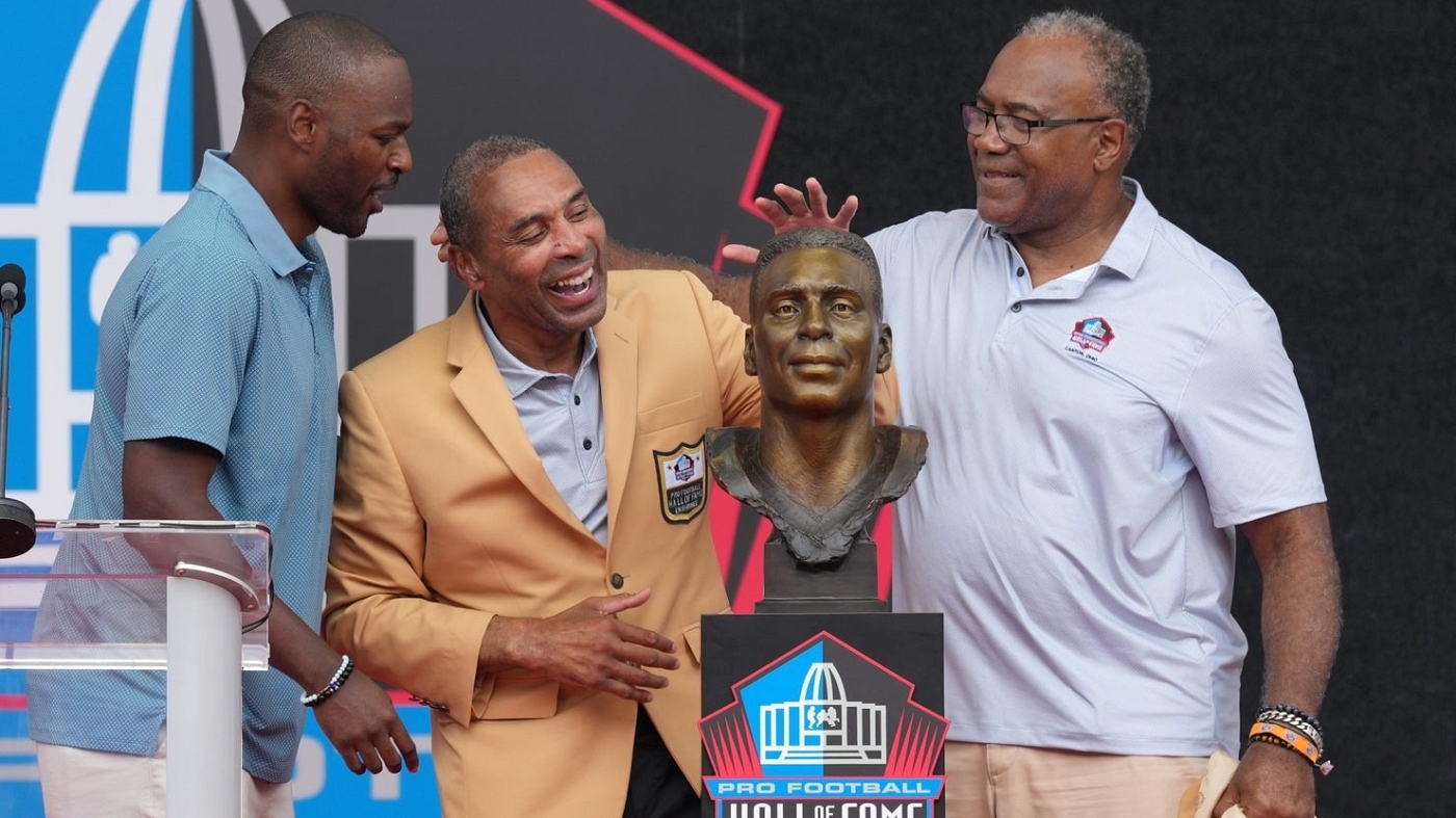 Roger Craig's long wait ends as 49ers legend finally takes his place in Canton